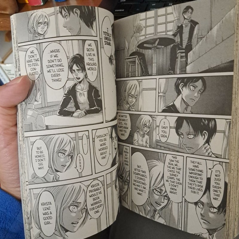 Attack on Titan 13