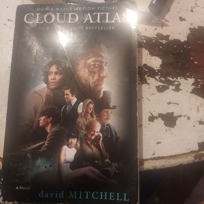 Cloud Atlas (Movie Tie-In Edition)