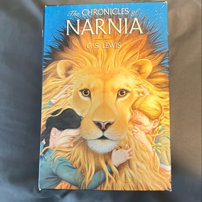 The Chronicles of Narnia - 7 book set 