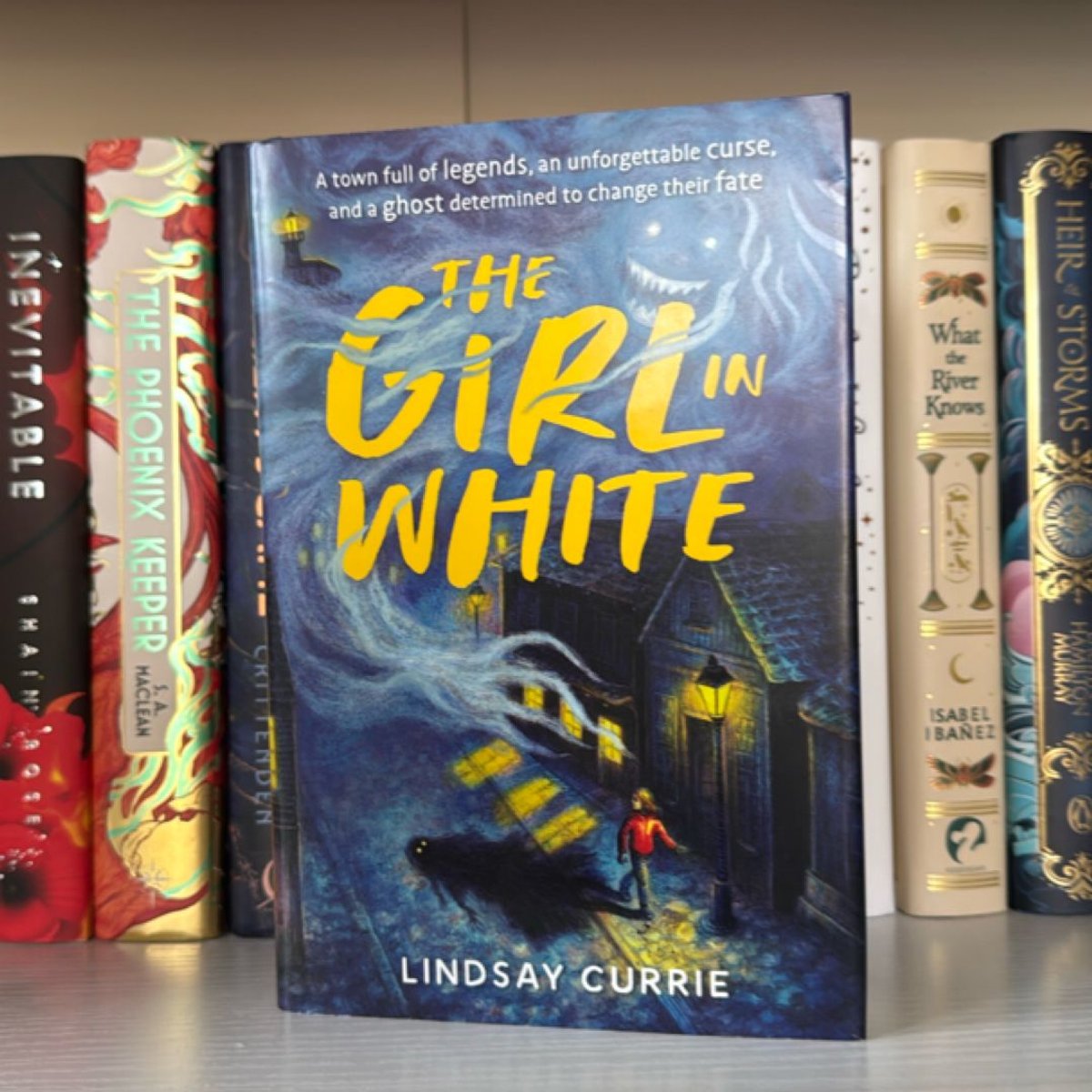 The Girl in White by Lindsay Currie