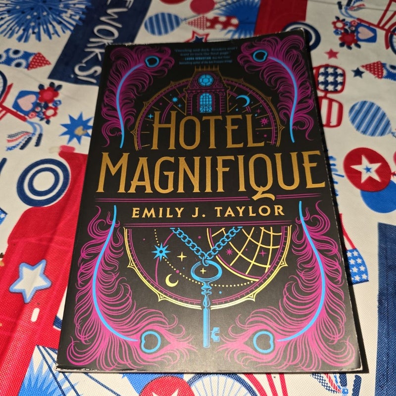 Hotel Magnifique