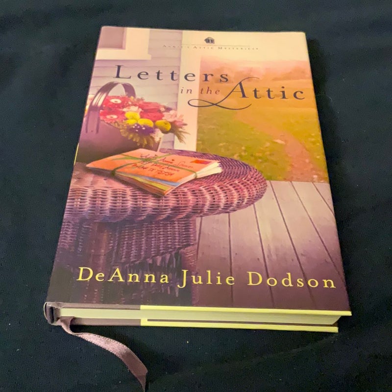 An Annie’s Attic Mystery: Letters In The Attic