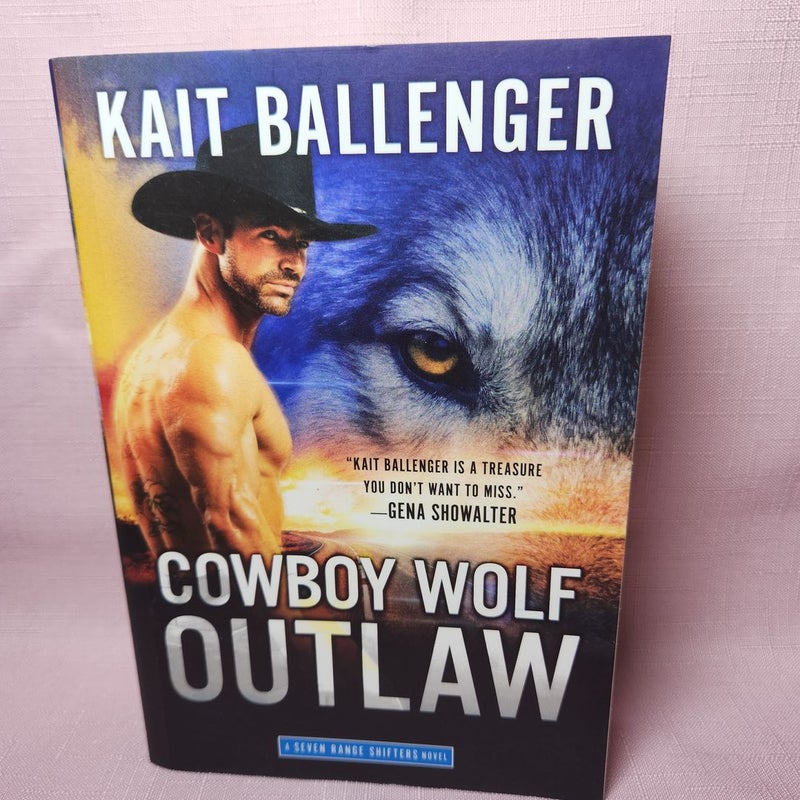 Cowboy Wolf Outlaw