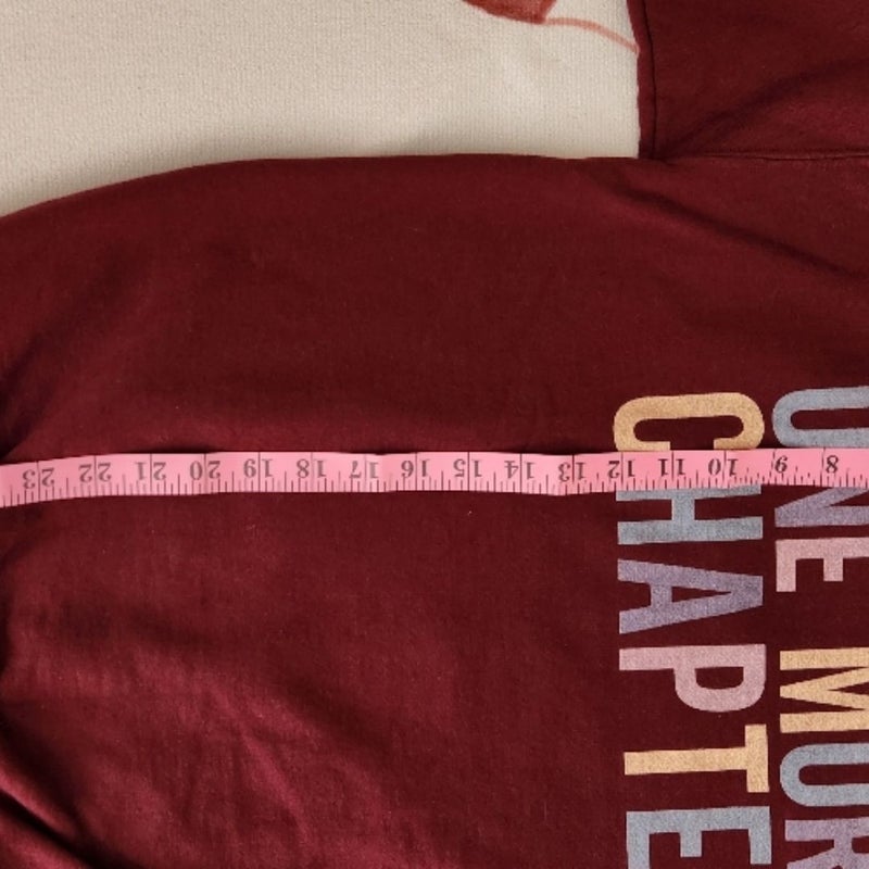 One More Chapter! Sweatshirt for readers Med