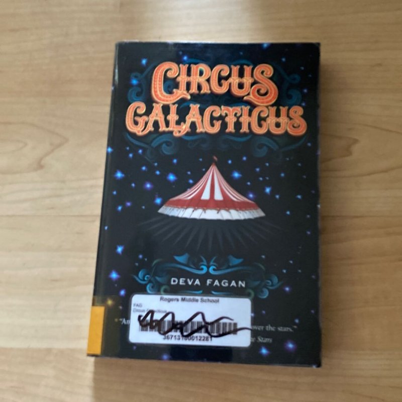 Circus Galacticus by Deva Fagan, Paperback | Pangobooks