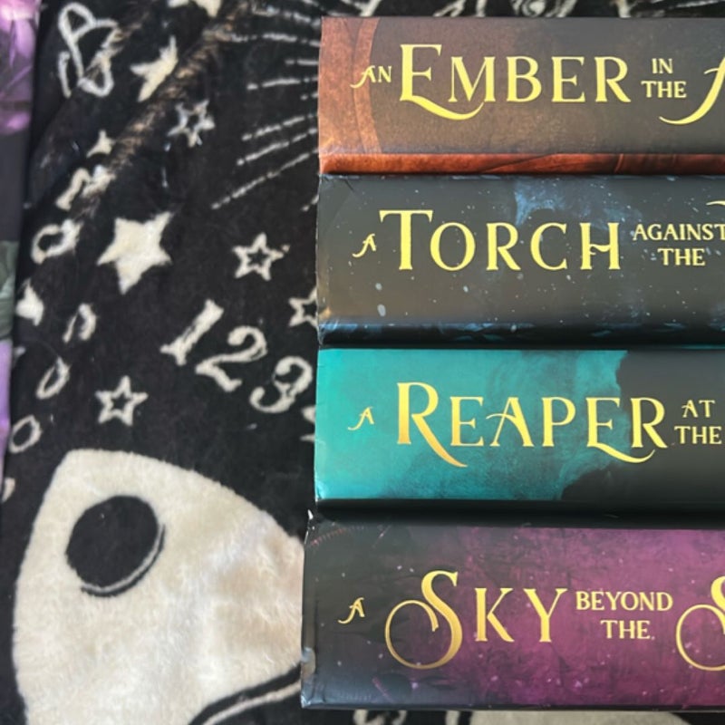 An Ember in the Ashes Fairyloot Edition
