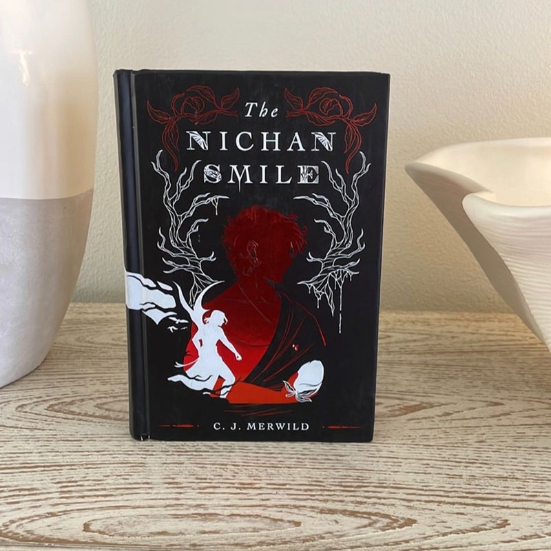 FaeCrate Exclusive: The Nichan Smile