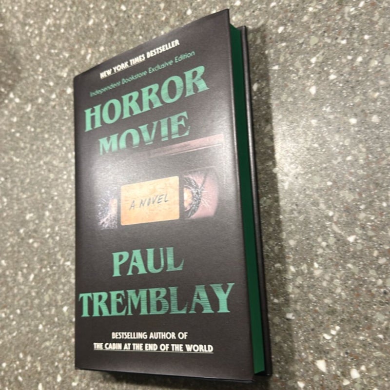 Horror Movie SIGNED exclusive 