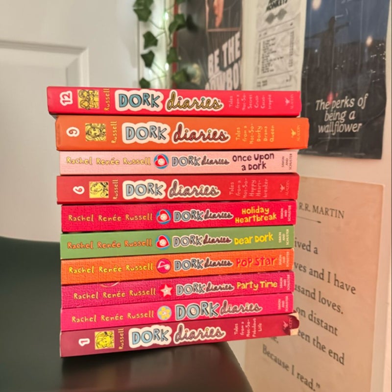 Dork Diaries box set + extra 1st, 6th, 9th and 12th book