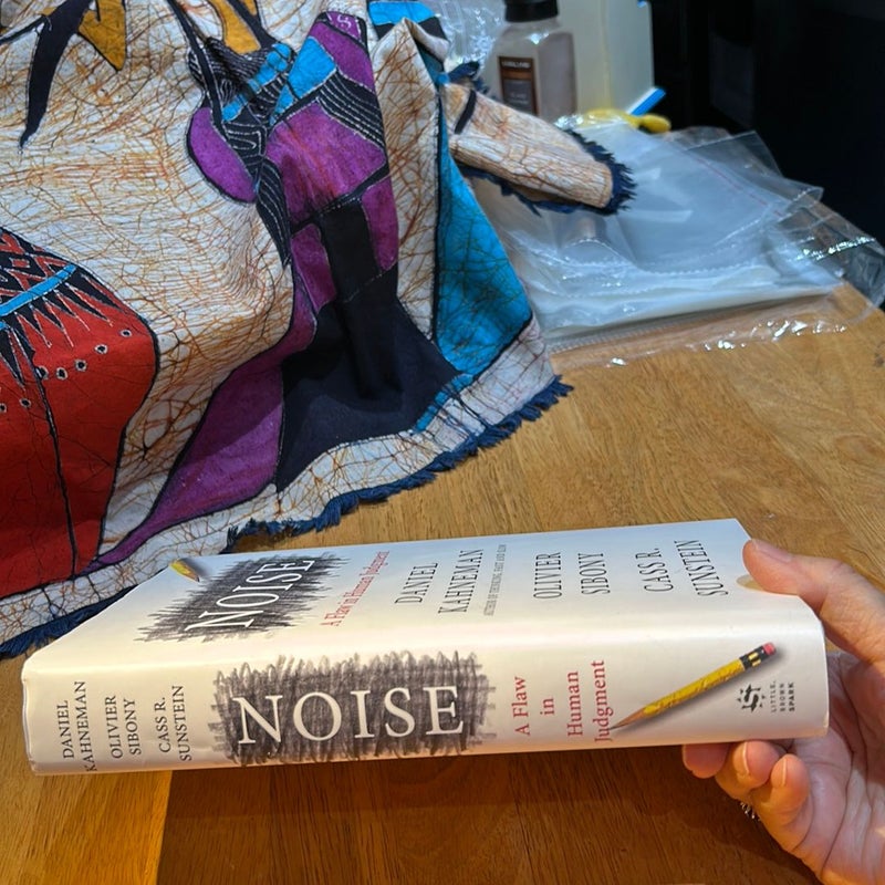 1st Ed /1st * Noise