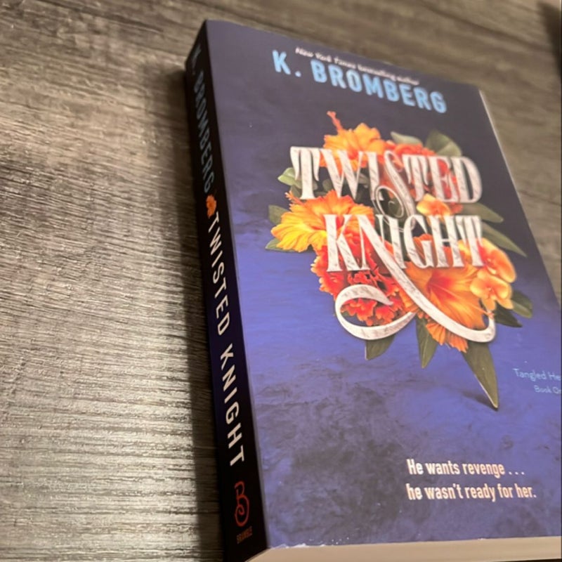 Twisted Knight