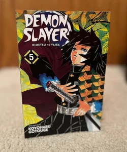 Demon Slayer: Kimetsu No Yaiba, Vol. 5