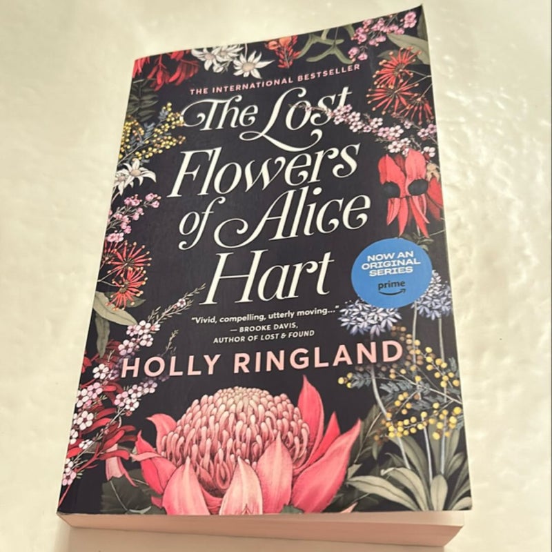 The Lost Flowers of Alice Hart