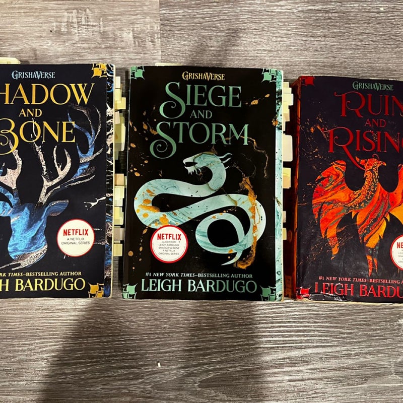 The Shadow and Bone Trilogy (annotated) 