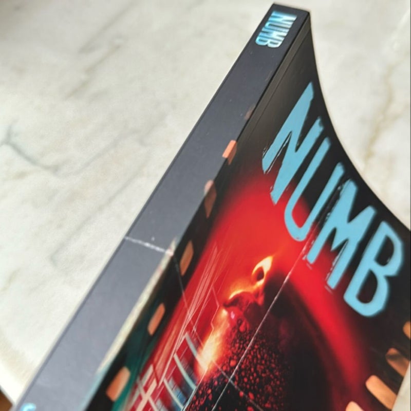 Numb - a Dark Noir Thriller