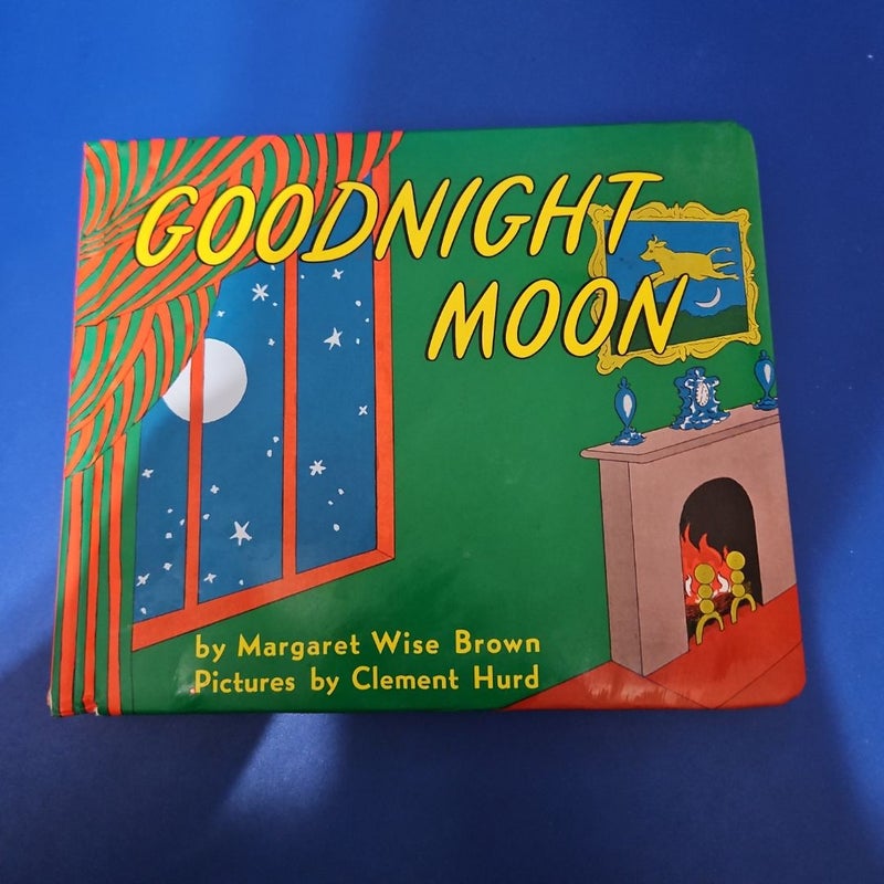 Goodnight Moon Padded Board Book