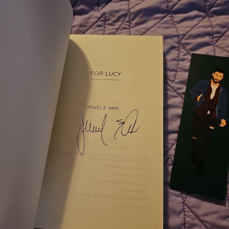 Hello lovely box for lucy signed 