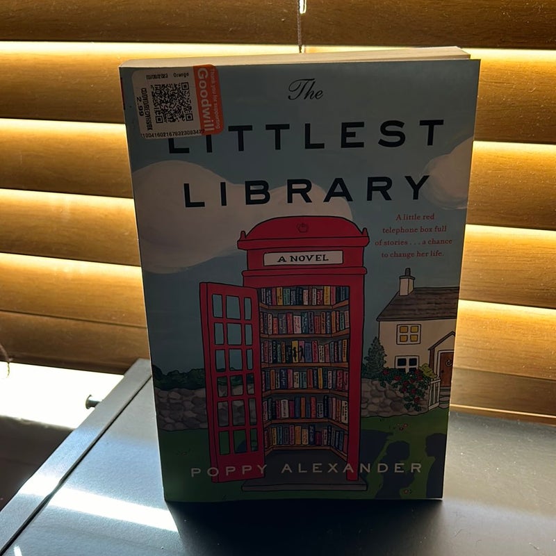 The Littlest Library by Poppy Alexander, Paperback