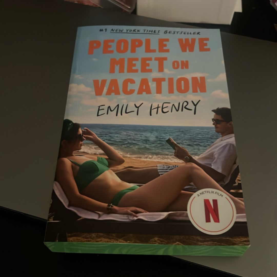 People We Meet on Vacation: Collector's Edition (Netflix Tie-In)