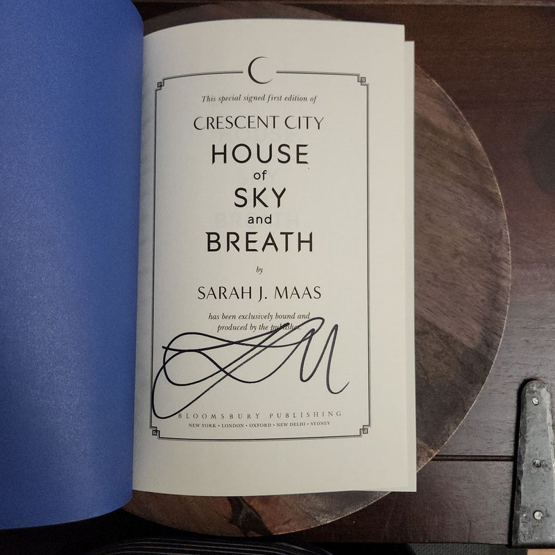 Goldsboro house of sky and breath signed offers Sarah j maas