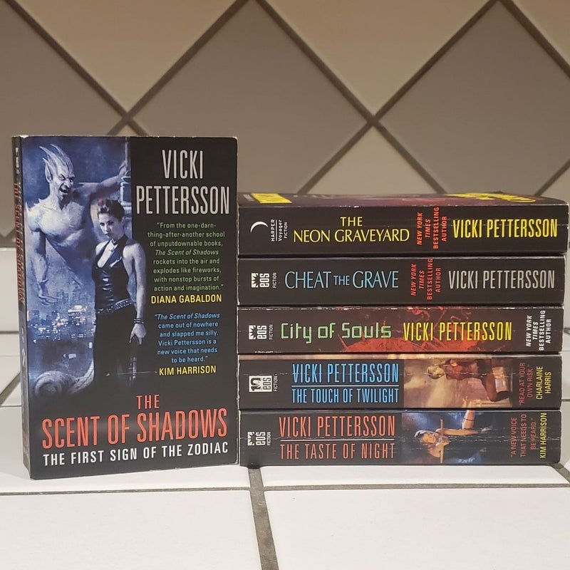 Sign of the Zodiac - Complete Series 6 Books