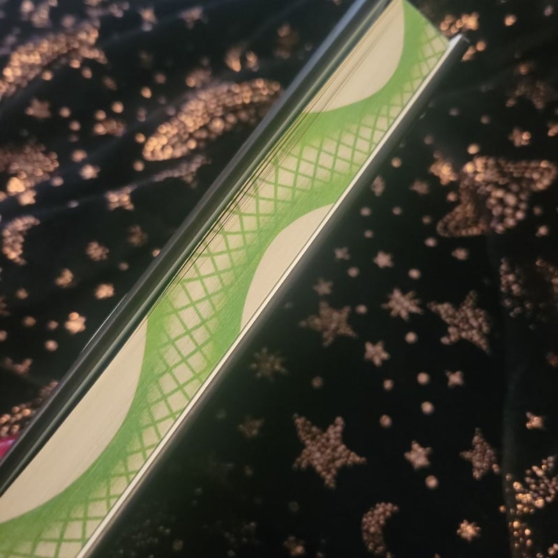 Elphie (Deluxe Limited Edition)