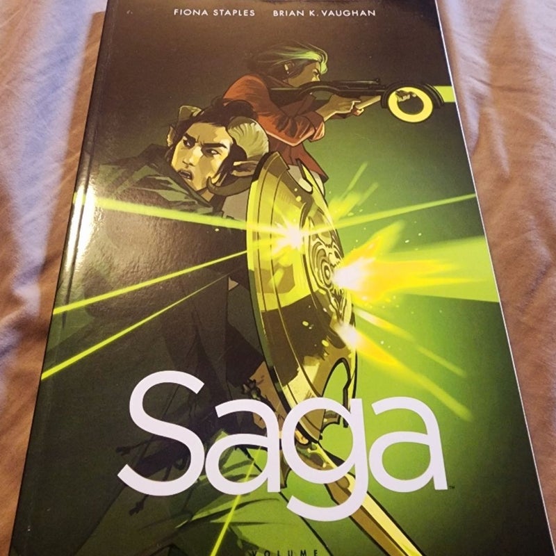 Saga Graphic Novel Bundle