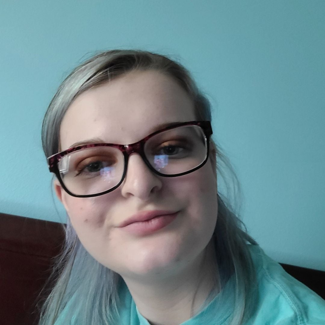 Lily Reynolds
