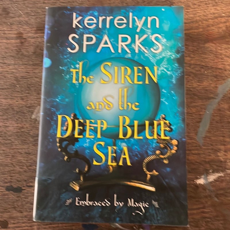 The siren in the deep blue sea