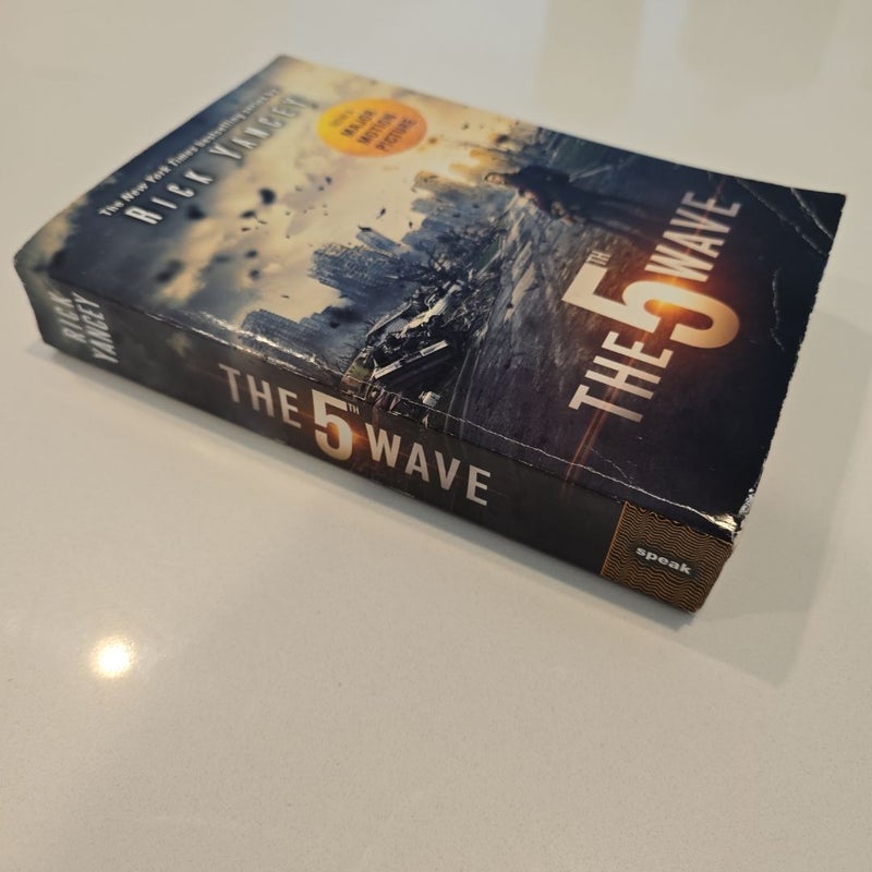 The 5th Wave