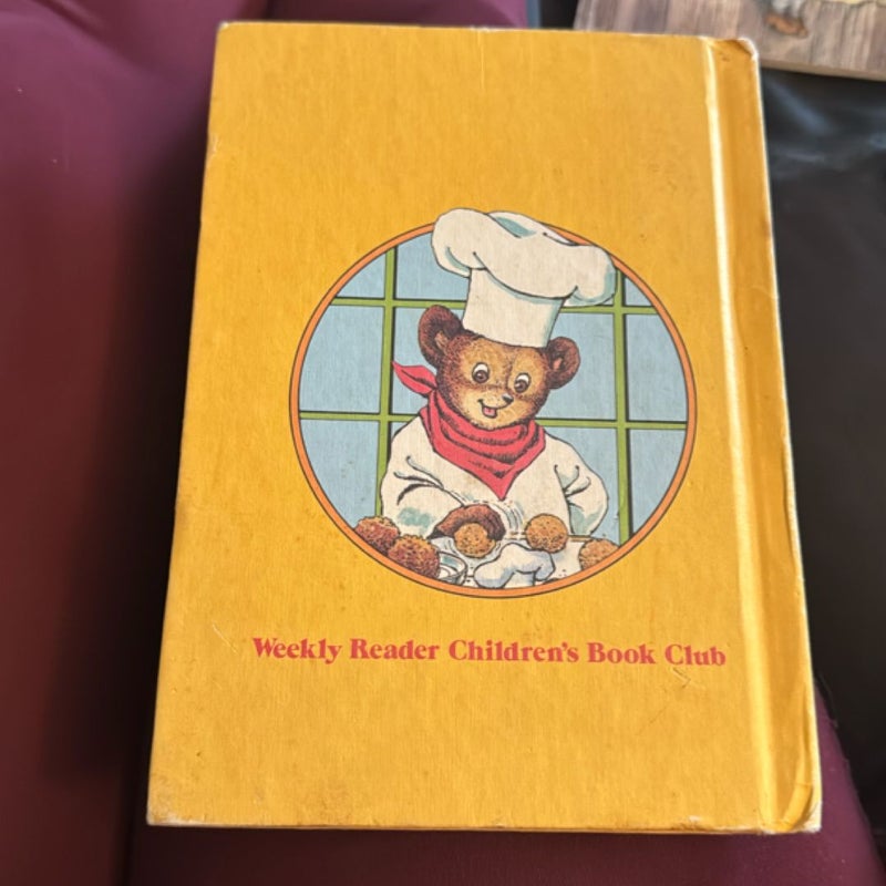 Buddy Bear’s No-Cook Cookbook