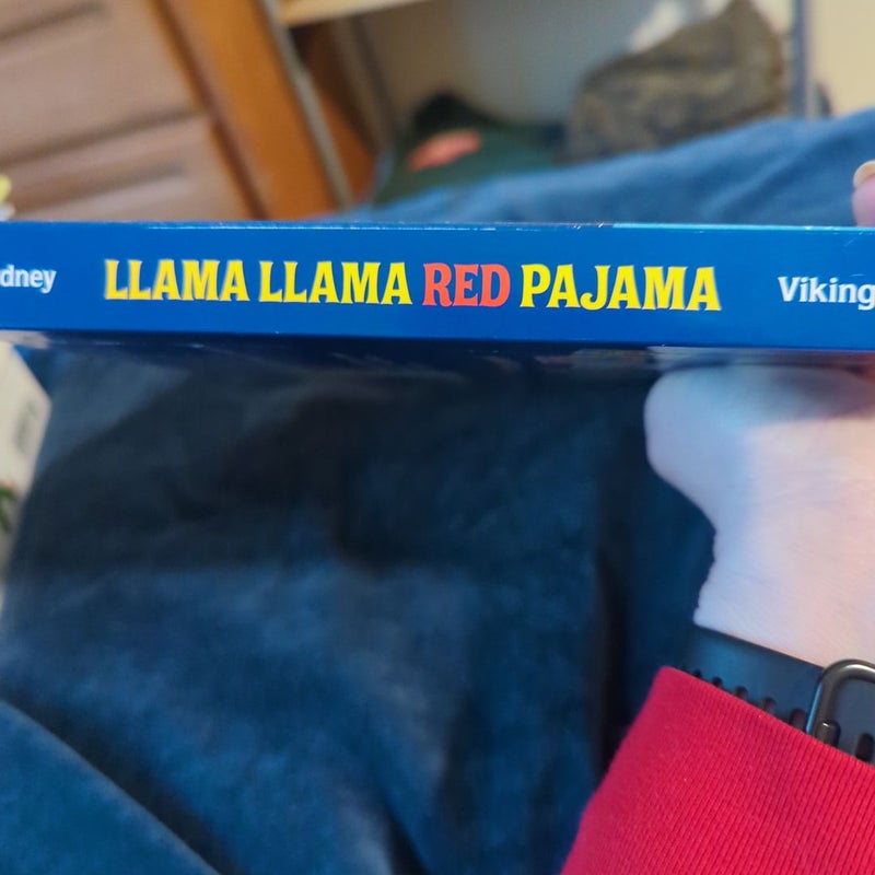 Llama Llama Red Pajama by Anna Dewdney, Hardcover