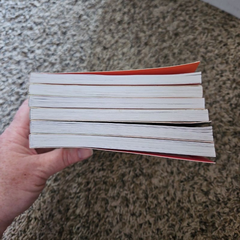 Ivy and Bean, Volumes 1, 2, 3, 5, 6, 8 (PB349)