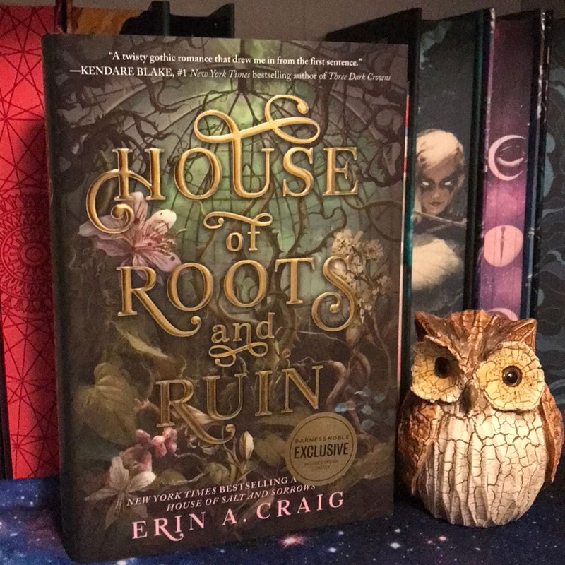 House of Roots and Ruin *Barnes & Noble* Exclusive