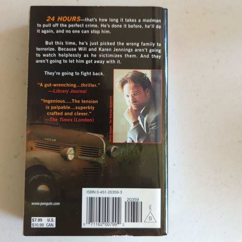 Greg Iles paperbacks X 3: Dead Sleep, 24 Hours, Third Degree 