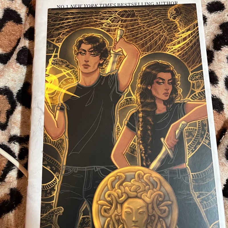 Lore (Fairyloot Special Edition)