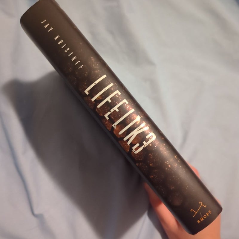 LIFEL1K3 (Lifelike)