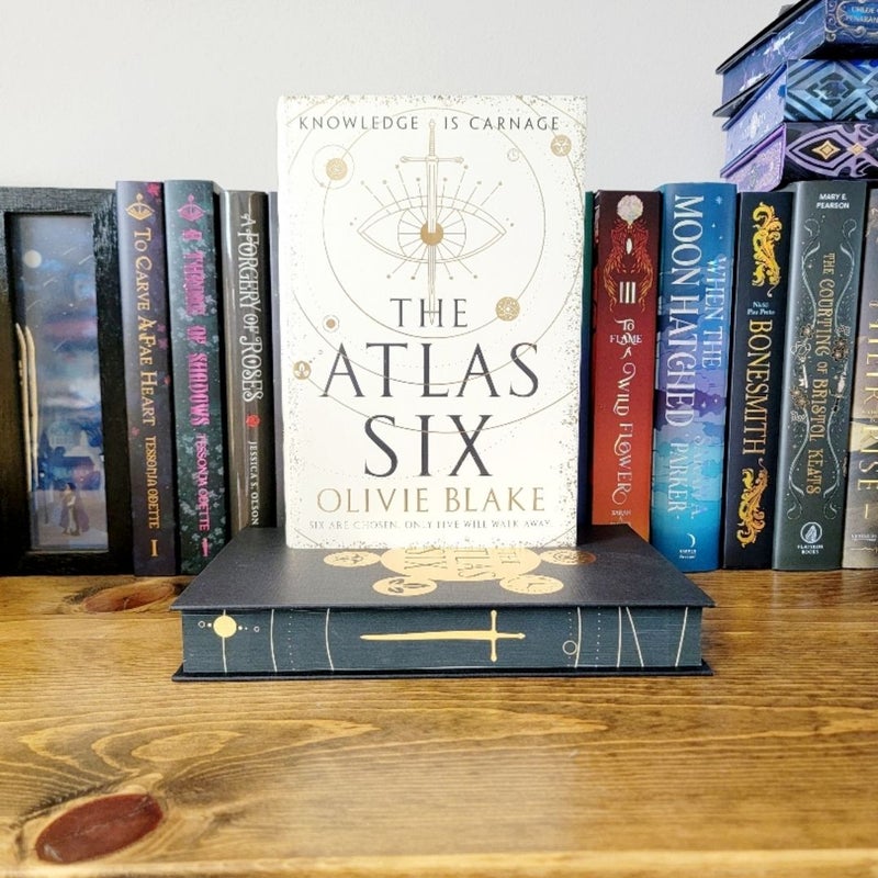 Fairyloot The Atlas Six