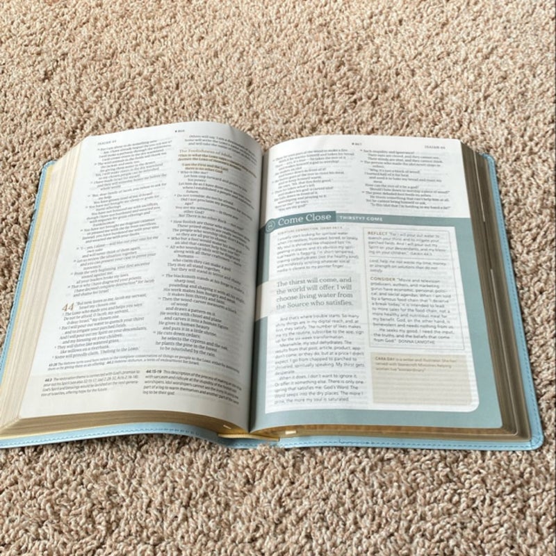 NLT Every Woman's Bible