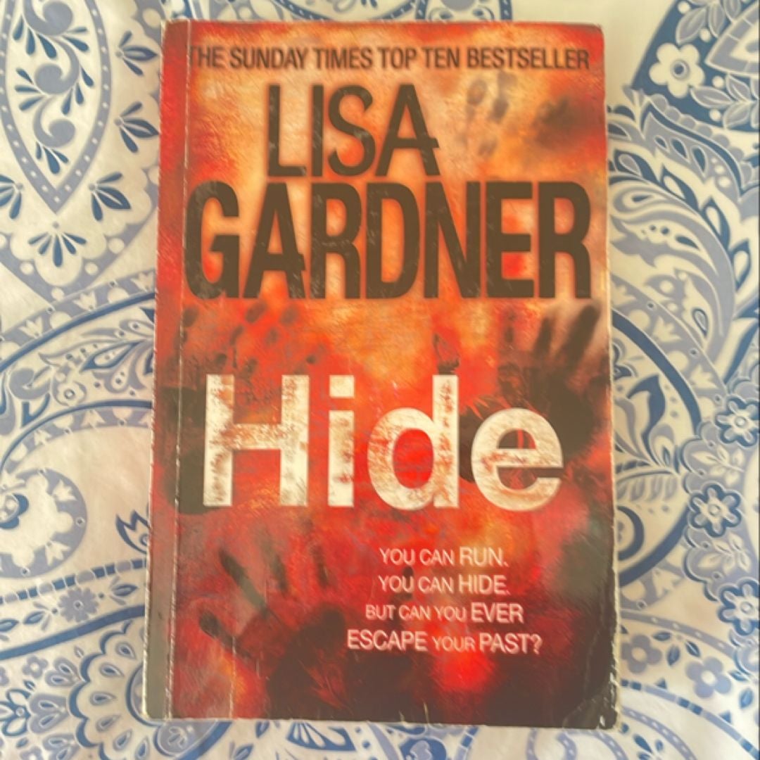 Hide (Detective D. D. Warren 2)