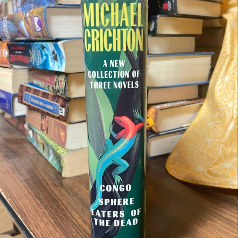 Michael Crichton: A New Collection of Three Complete Novels