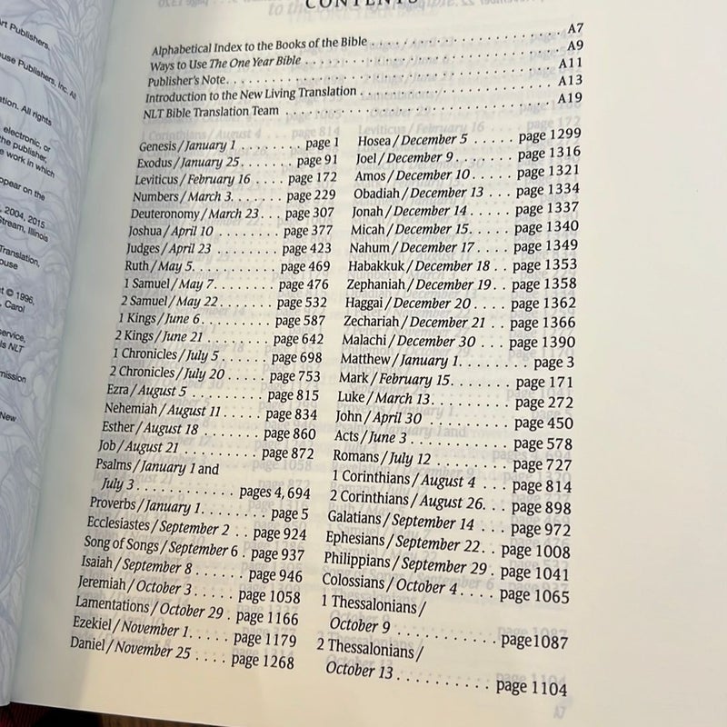 the-one-year-bible-expressions-by-tyndale-house-publishers-staff