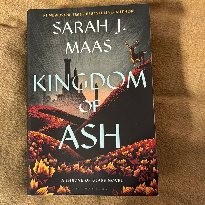 Kingdom of Ash by Sarah J. Maas, Paperback | Pangobooks