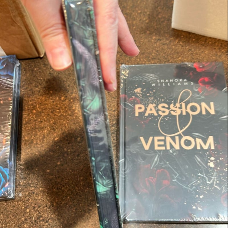 Passion and Venom *SE Venom Complete Trilogy