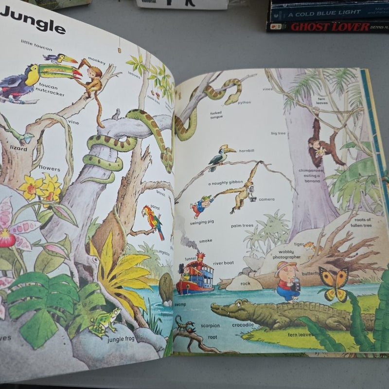 Wonderful World Word Book