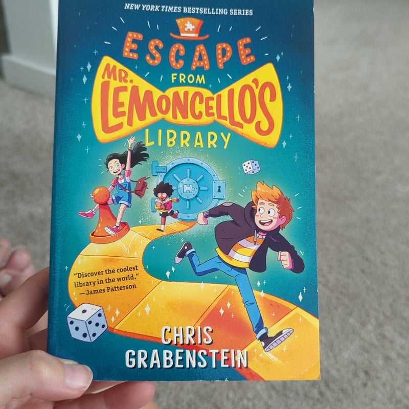 Escape from Mr Lemoncello's Library (Mr Lemoncello 1) [Paperback]  Grabenstein, Chris