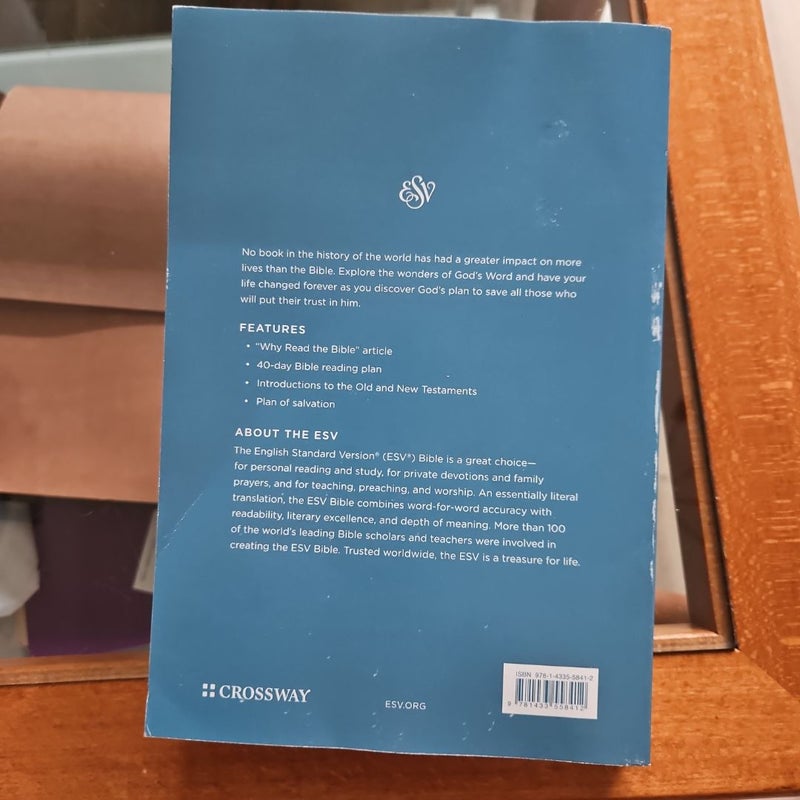 ESV Economy Bible, Large Print