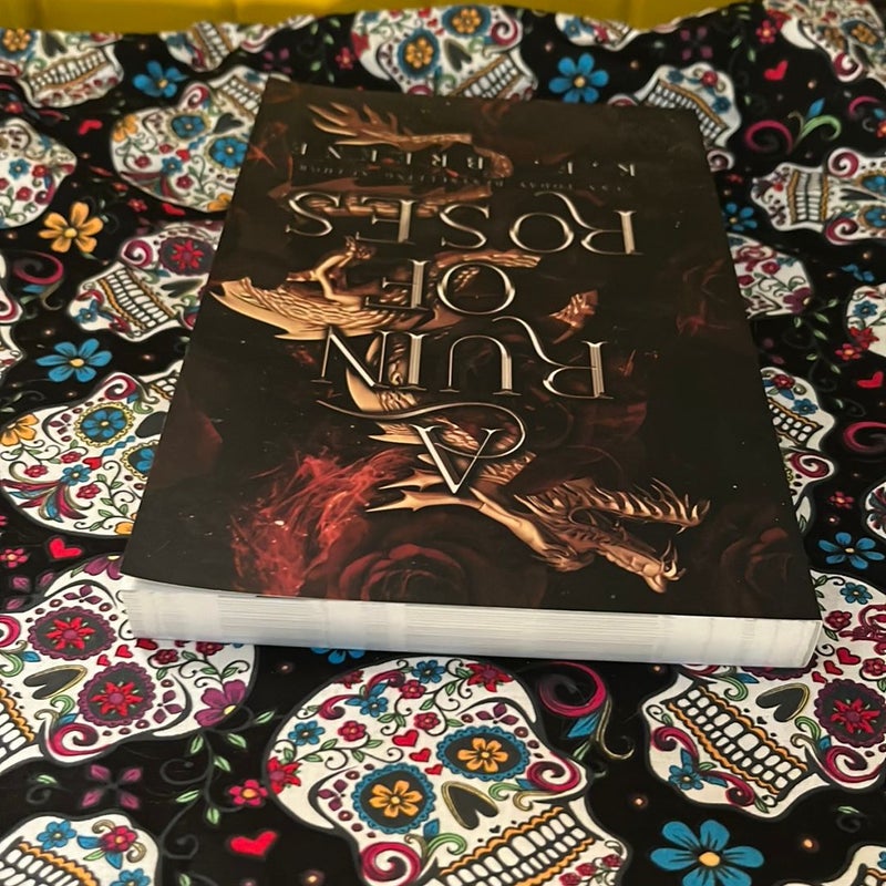 A Ruin of Roses (The Last Chapter Book Box) 