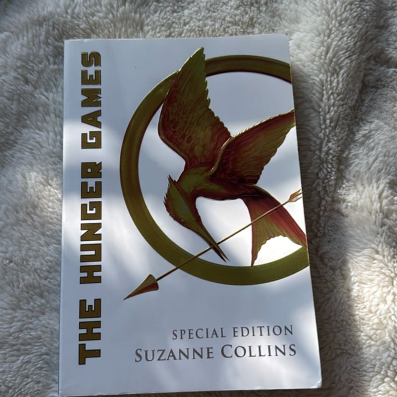 The Hunger Games by Suzanne Collins, Paperback | Pangobooks