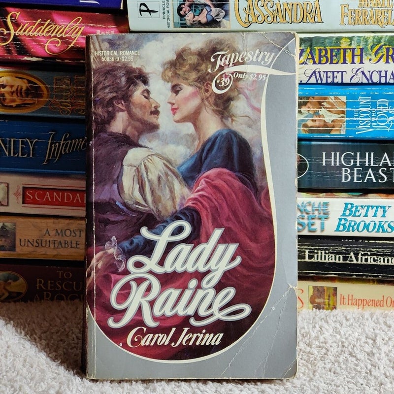 Lady Raine 